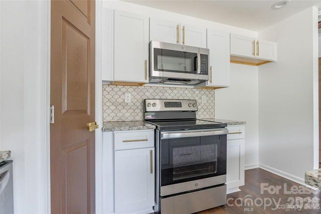 303 Cabarrus Avenue W, Concord, NC 28025