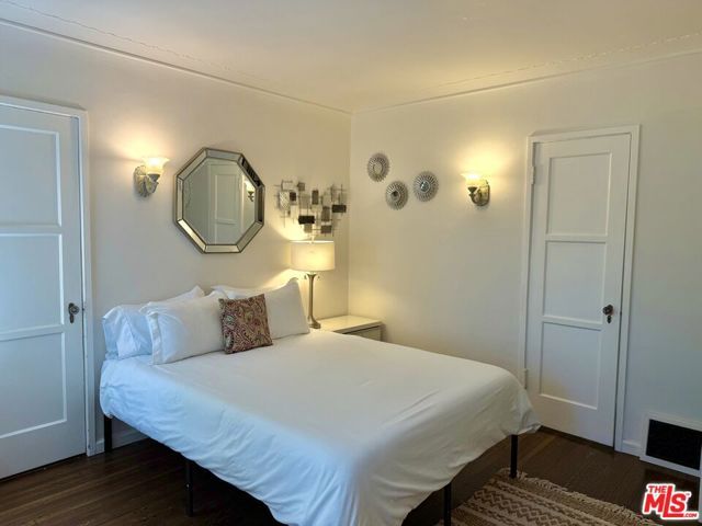 1901 Westholme Avenue, Los Angeles, CA 90025