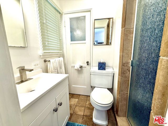 1901 Westholme Avenue, Los Angeles, CA 90025