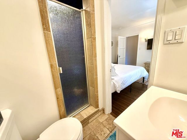 1901 Westholme Avenue, Los Angeles, CA 90025