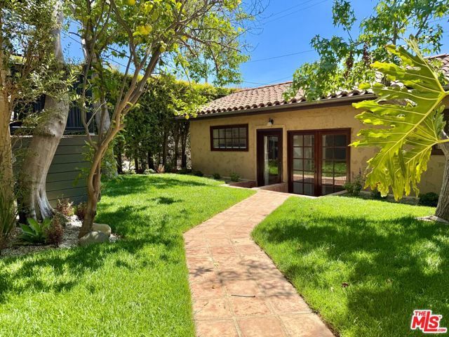 1901 Westholme Avenue, Los Angeles, CA 90025