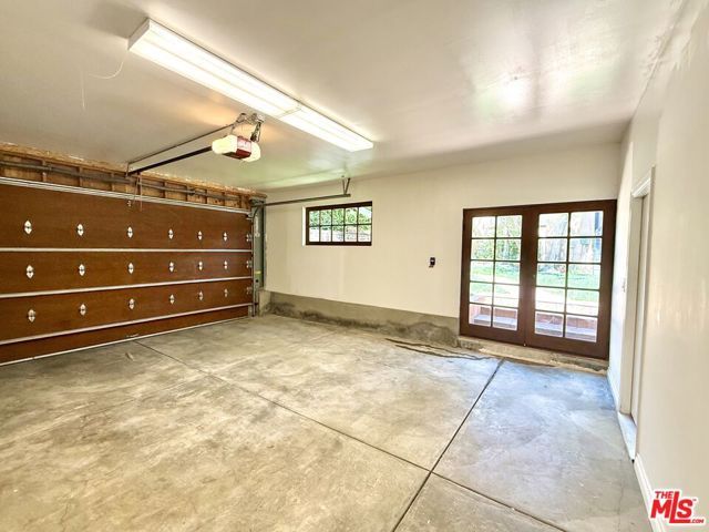 1901 Westholme Avenue, Los Angeles, CA 90025