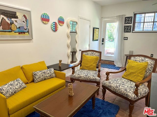 1901 Westholme Avenue, Los Angeles, CA 90025