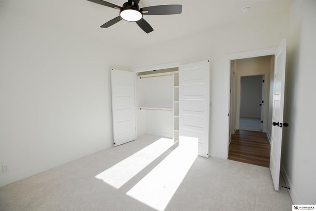 8700 Honeybee Lane, Lincoln, NE 68526