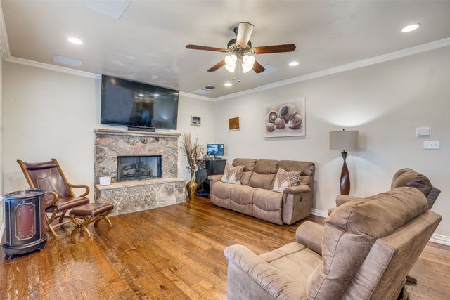 45 Muirfield Court, Graford, TX 76449