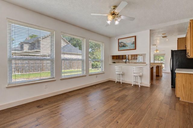 304 Melodywood Drive, Friendswood, TX 77546