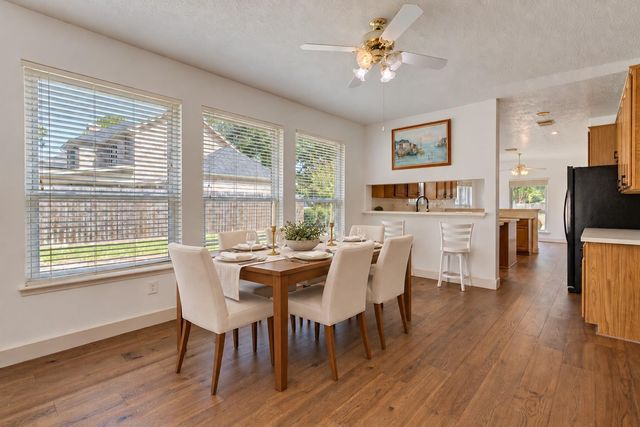 304 Melodywood Drive, Friendswood, TX 77546