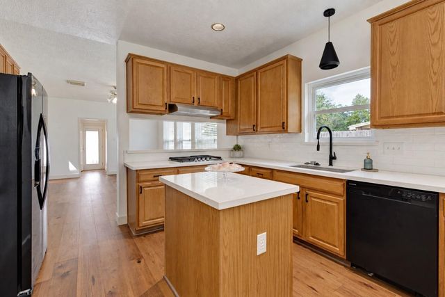 304 Melodywood Drive, Friendswood, TX 77546