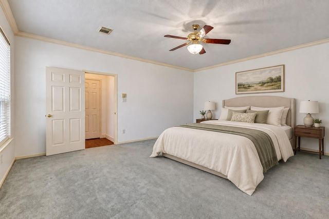 304 Melodywood Drive, Friendswood, TX 77546