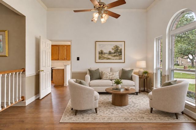 304 Melodywood Drive, Friendswood, TX 77546