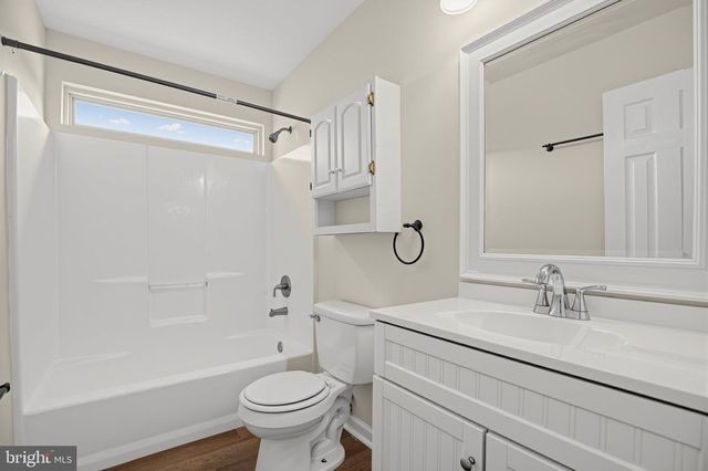 11702 COB CT, Waldorf, MD 20601