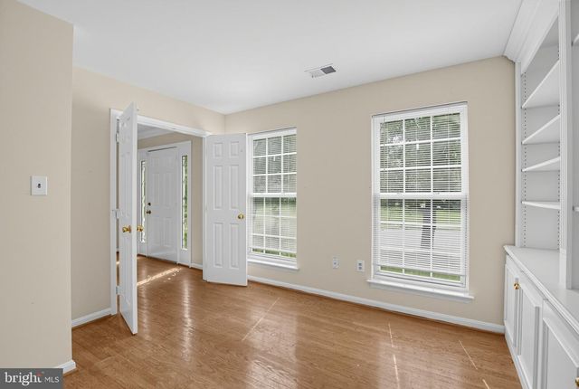 11702 COB CT, Waldorf, MD 20601