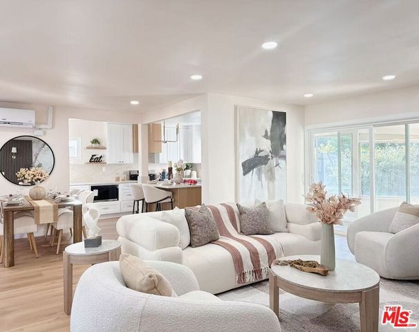 10911 Lemay Street, Los Angeles, CA 91606