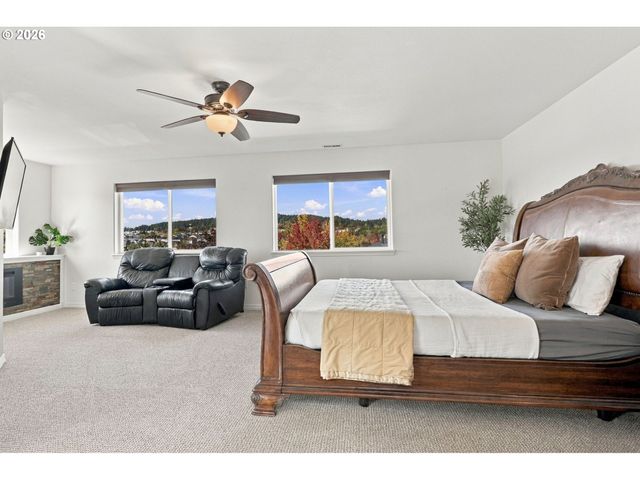16283 Sw STAHL Dr, Portland, OR 97223