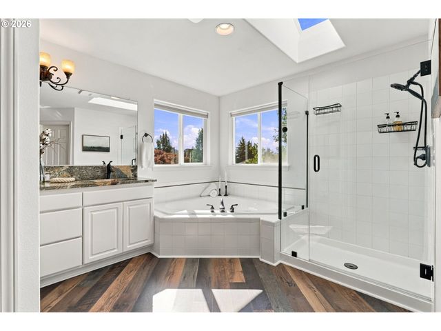 16283 Sw STAHL Dr, Portland, OR 97223
