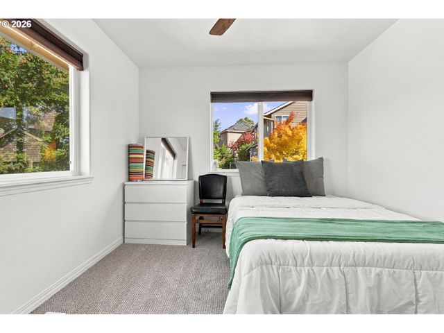 16283 Sw STAHL Dr, Portland, OR 97223