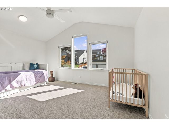 16283 Sw STAHL Dr, Portland, OR 97223
