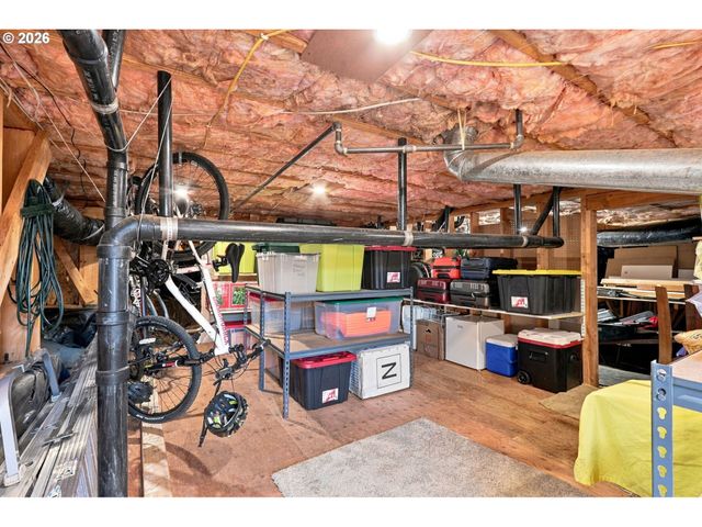 16283 Sw STAHL Dr, Portland, OR 97223