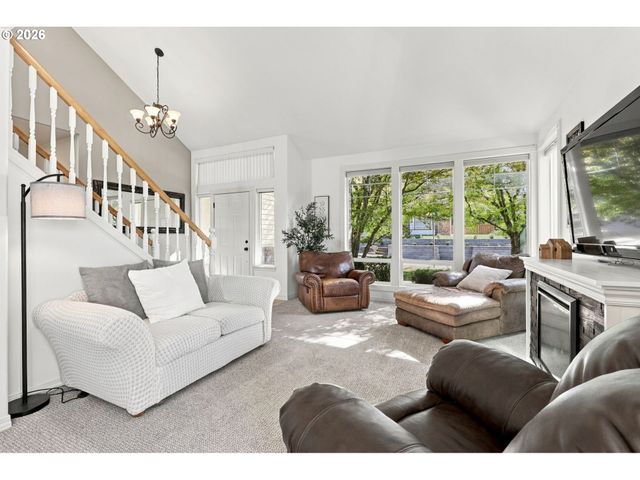 16283 Sw STAHL Dr, Portland, OR 97223