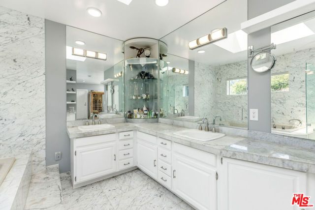 2350 San Marco Drive, Los Angeles, CA 90068