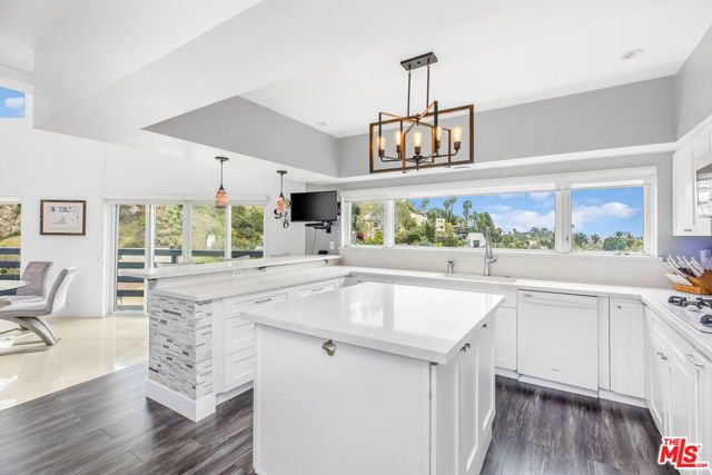 2350 San Marco Drive, Los Angeles, CA 90068