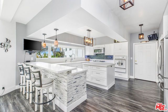 2350 San Marco Drive, Los Angeles, CA 90068