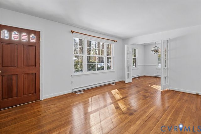 412 Pagebrook Dr, Richmond, VA 23238