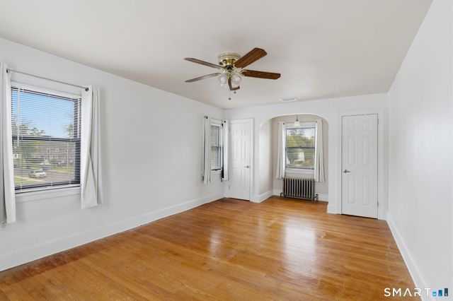 30 Walter Place, East Hartford, CT 06108