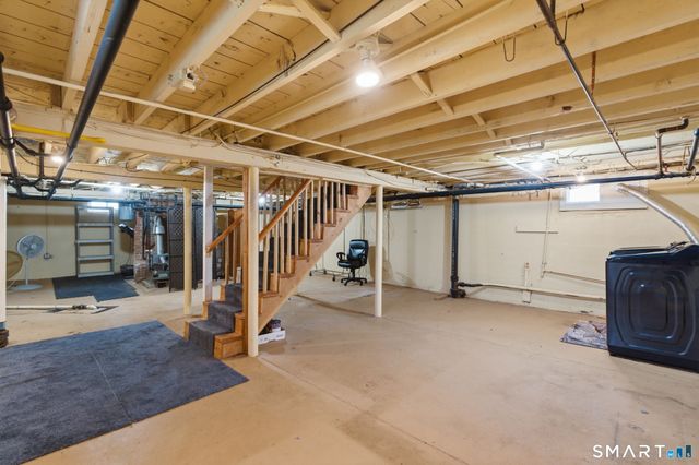 30 Walter Place, East Hartford, CT 06108