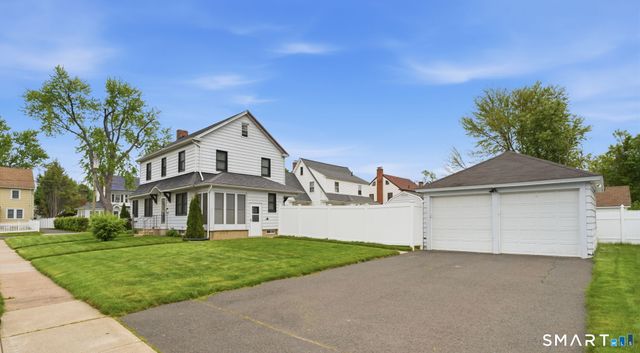 30 Walter Place, East Hartford, CT 06108