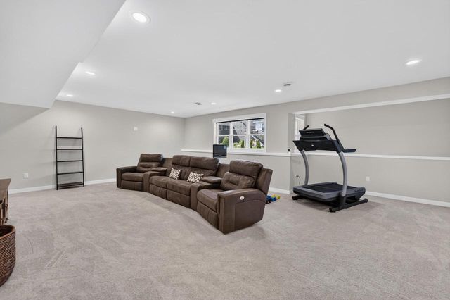 6257 Ronald Reagan Drive, Deforest, WI 53532