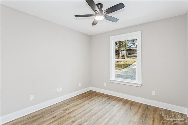 478 Ronda St, Pensacola, FL 32534