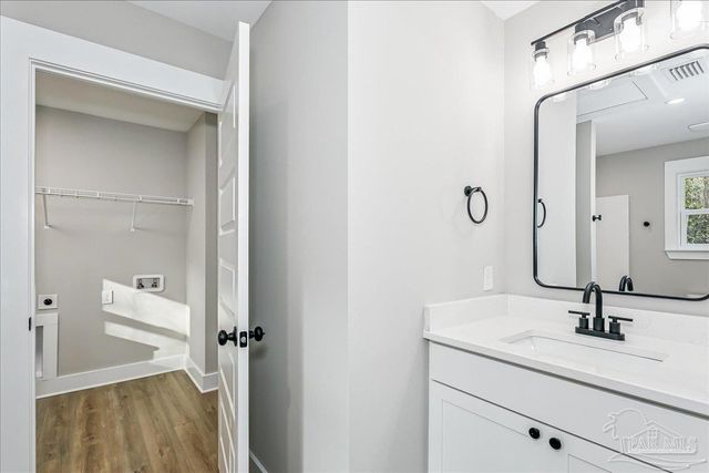 478 Ronda St, Pensacola, FL 32534