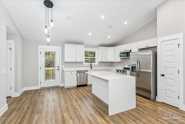 478 Ronda St, Pensacola, FL 32534