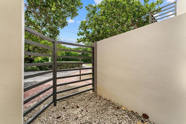 541 N Ocean Boulevard 5610, Boca Raton, FL 33432