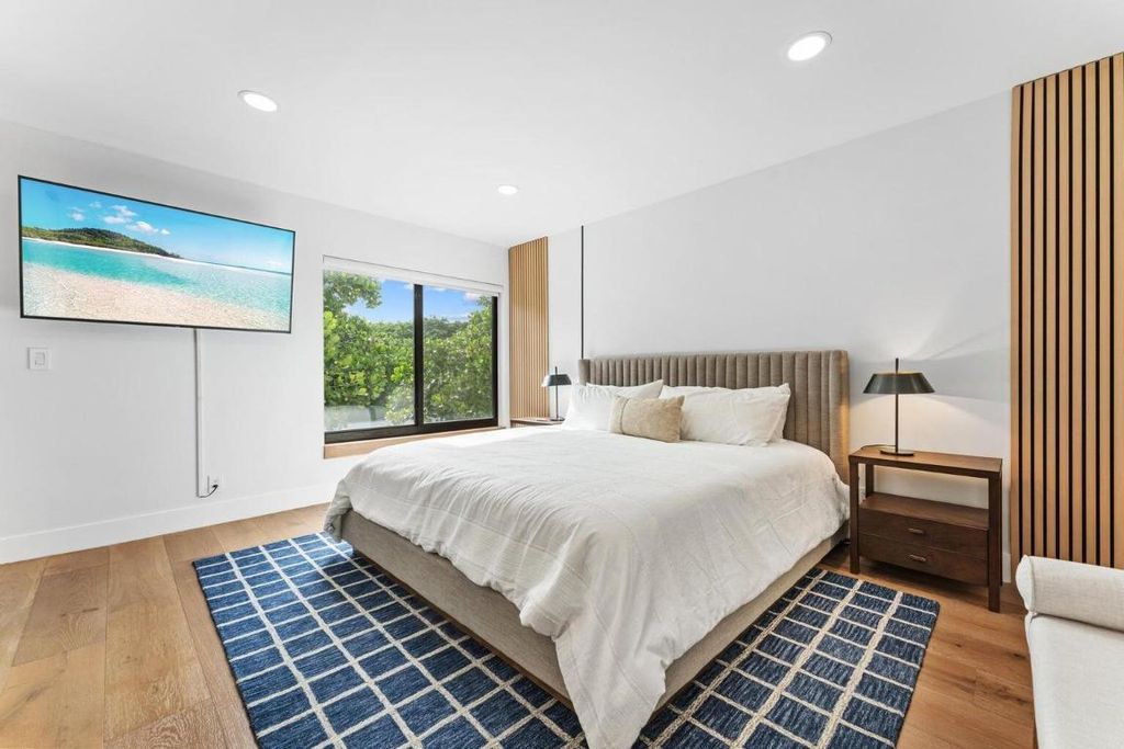 Image 26 of property listing at 541 N Ocean Boulevard 5610, Boca Raton, FL 33432