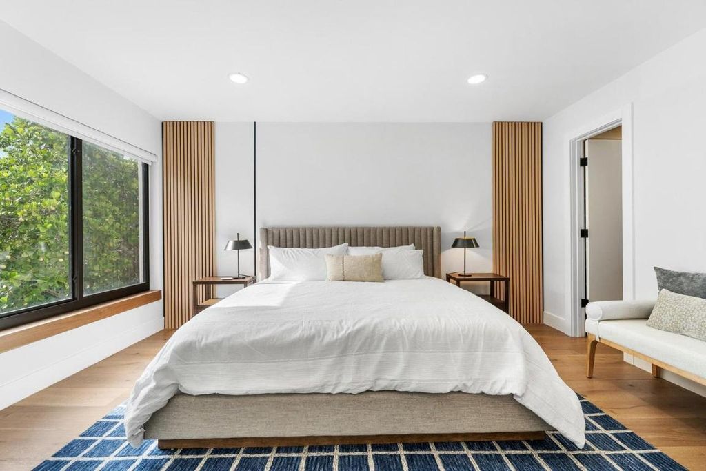 Image 27 of property listing at 541 N Ocean Boulevard 5610, Boca Raton, FL 33432