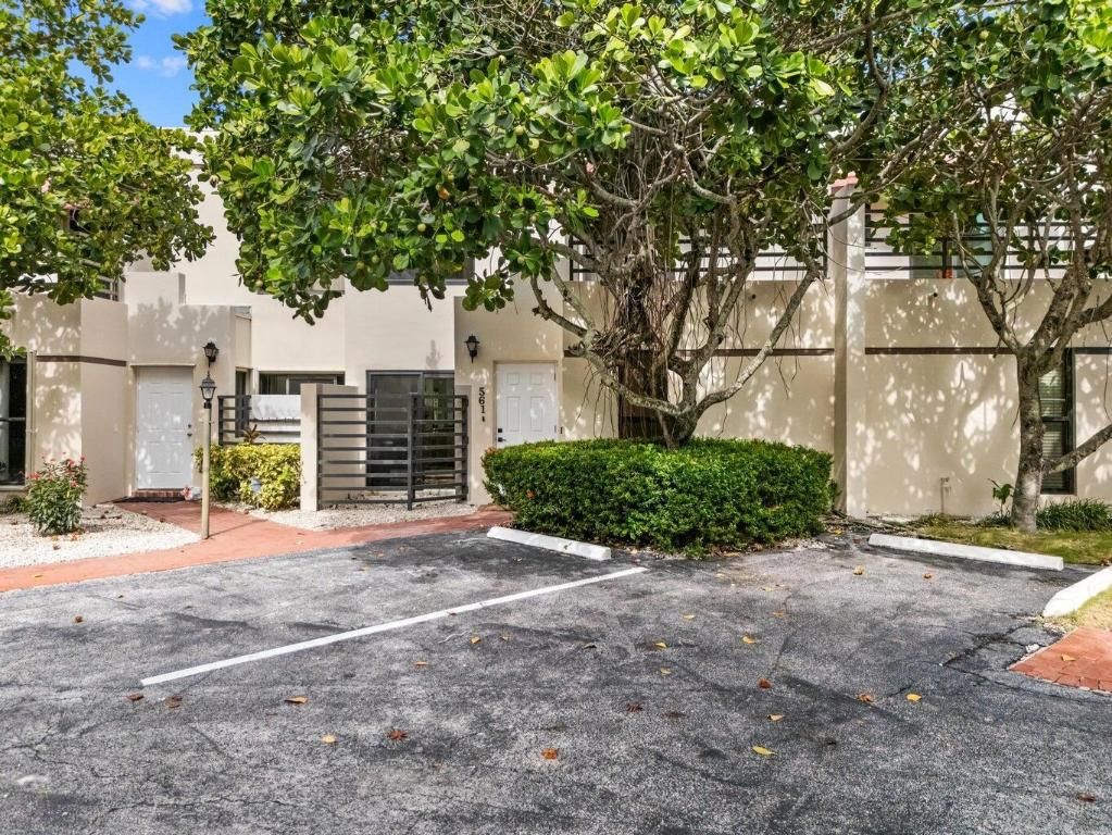 Image 47 of property listing at 541 N Ocean Boulevard 5610, Boca Raton, FL 33432