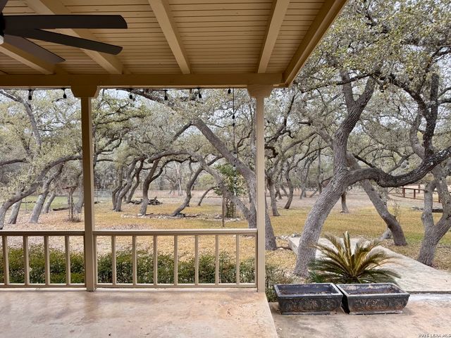 131 Canyon Oaks, San Antonio, TX 78232