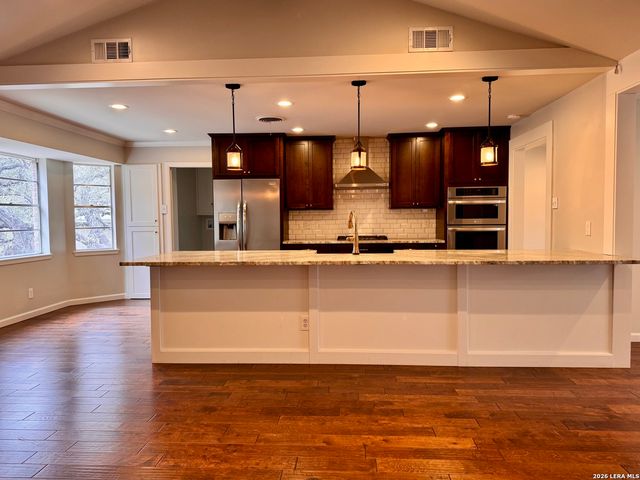 131 Canyon Oaks, San Antonio, TX 78232