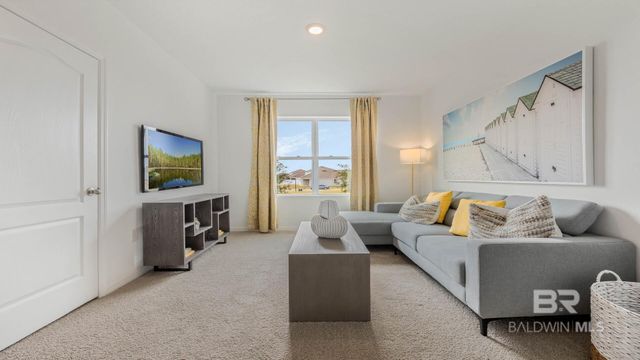 21066 Teluga Avenue, Fairhope, AL 36532