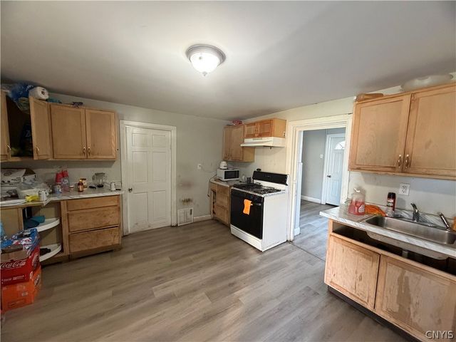 1120 Schuyler Street, Utica, NY 13502
