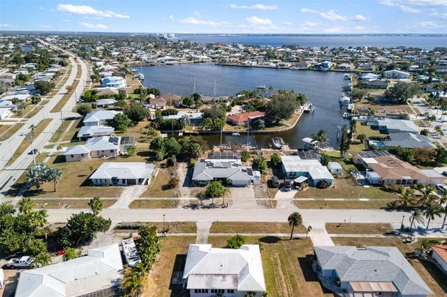 105 COUSLEY DRIVE SE, Port Charlotte, FL 33952