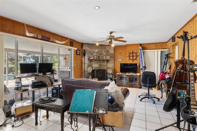 105 COUSLEY DRIVE SE, Port Charlotte, FL 33952