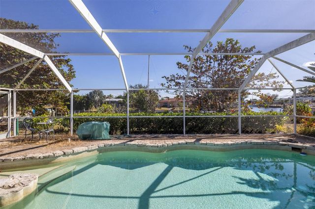 105 COUSLEY DRIVE SE, Port Charlotte, FL 33952