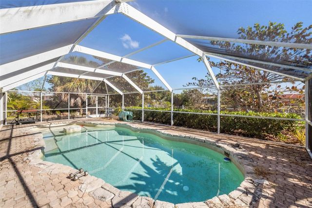 105 COUSLEY DRIVE SE, Port Charlotte, FL 33952