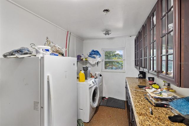 105 COUSLEY DRIVE SE, Port Charlotte, FL 33952