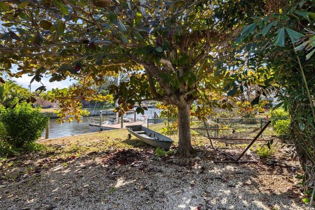 105 COUSLEY DRIVE SE, Port Charlotte, FL 33952