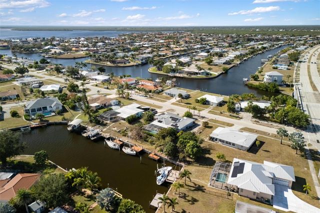 105 COUSLEY DRIVE SE, Port Charlotte, FL 33952