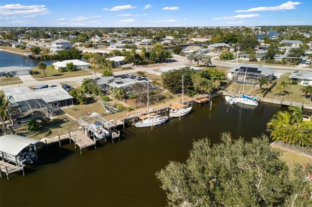 105 COUSLEY DRIVE SE, Port Charlotte, FL 33952